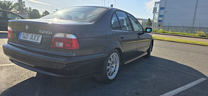 BMW 520I (11 foto / 11)