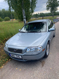 Volvo S80 (4 фото из 4)