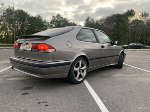 Saab 9-3 2.0 136kw (2 foto / 7)