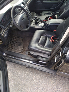 Volvo S80 (5 foto / 5)