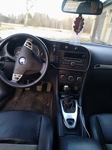 Saab 9-3 (7 foto / 7)
