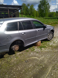 Saab (6 фото из 6)