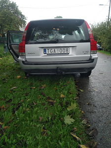 Volvo v70 (2 foto / 5)