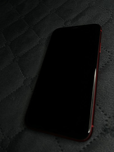iPhone 11. 128GB. (2 foto / 7)