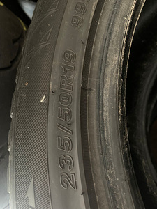 235/50 R19 lamellrehvid (2 foto / 4)