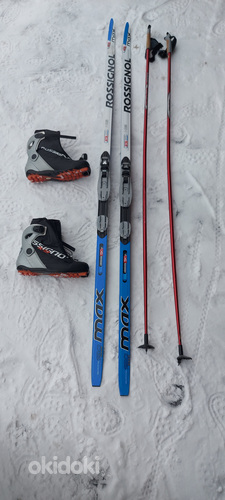 Продаю комплект лыжи и ботинки Rossignol и палки (фото #1)