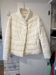 Куртка размер 36 (3 фото из 3)