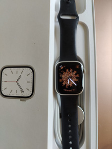 Apple Watch Series 7 41 mm Starlight Alu with GPS (2 foto / 3)