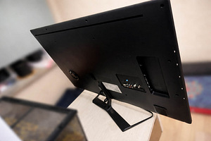Philips телевизор 47” (2 фото из 6)