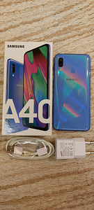 Samsung Galaxy A40 (3 фото из 4)