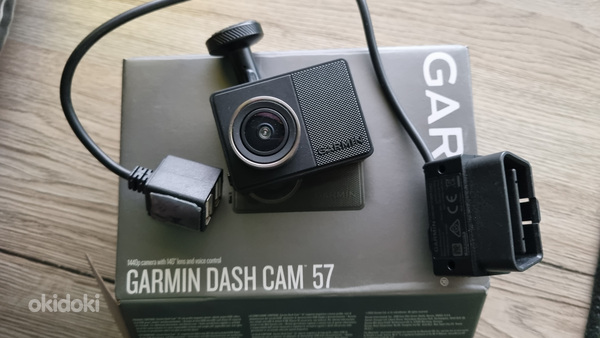 Бортовая камера Garmin Dash Cam 57 (фото #1)