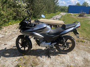 HONDA CBF 125M (3 foto / 5)