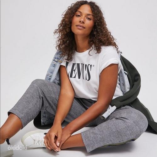 Levis orig. новые футболки 42/44, XL / XXL