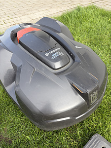 Husqvarna automower 420 robotniiduk (1 foto / 9)