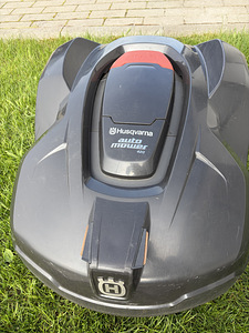 Husqvarna automower 420 robotniiduk (6 foto / 9)