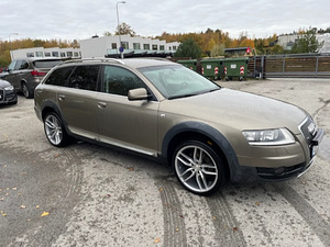 Audi A6 Allroad Quattro (14 foto / 15)