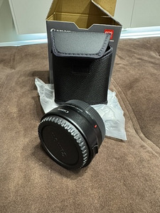 Адаптер Canon EF-EOS-R UUS (1 фото из 3)