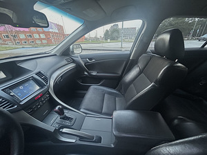 Honda Accord Type S (8 foto / 13)