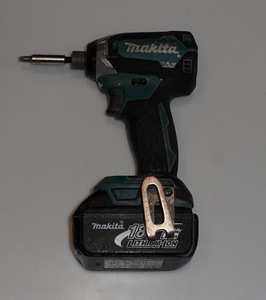 Ударный Шуруповерт Makita DTD153 + Аку 3.0Ah 18v (2 фото из 6)