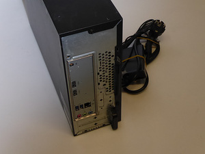 Компьютер Acer Aspire XC-704 (4 фото из 5)