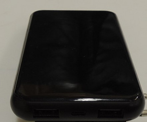 Akupowerpank Baseus 8000 Ah + laadija (5 foto / 6)