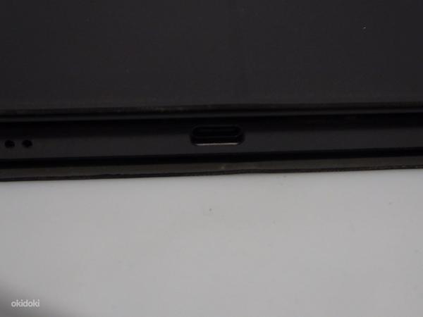 Планшет Lenovo Tab M10 HD TB-X306X + Чехол (фото #5)
