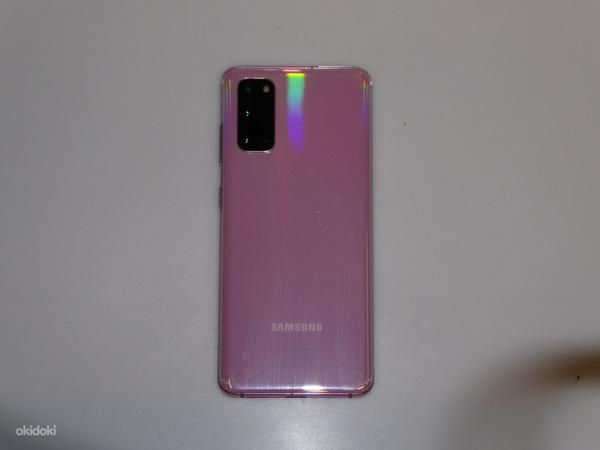 Мобильный телефон Samsung Galaxy S20 + Коробка + Зарядка (фото #5)
