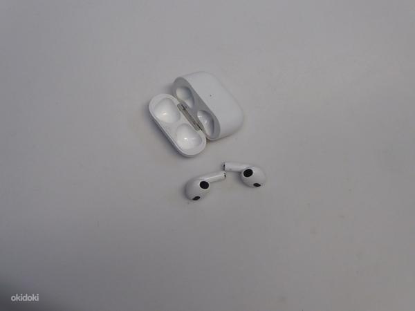 Беспроводные наушники Apple AirPods 3 (фото #5)