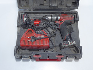 Akutrell MILWAUKEE M12 CDD-402C + aku + laadija (3 foto / 5)
