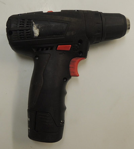 Akutrell Würth bs 10-A +2 tk aku10,8V + laadija + kohver (5 foto / 9)