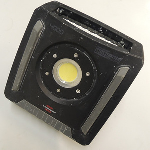 Рабочая LED лампа Brennenstuhl Multi 4000MA + Аку 4,0Ач (7 фото из 7)