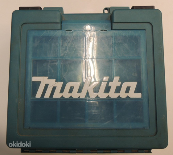 Перфоратор Makita HP1620 + чемодан (фото #2)
