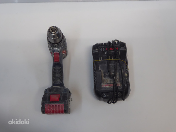 Аккумуляторный шуруповерт BOSCH GSR 18 V-EC + 4ah + зарядка (фото #2)