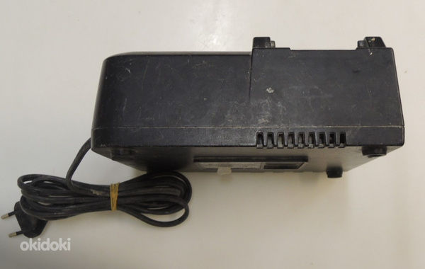 Зарядное устройство Makita DC18RC (фото #5)