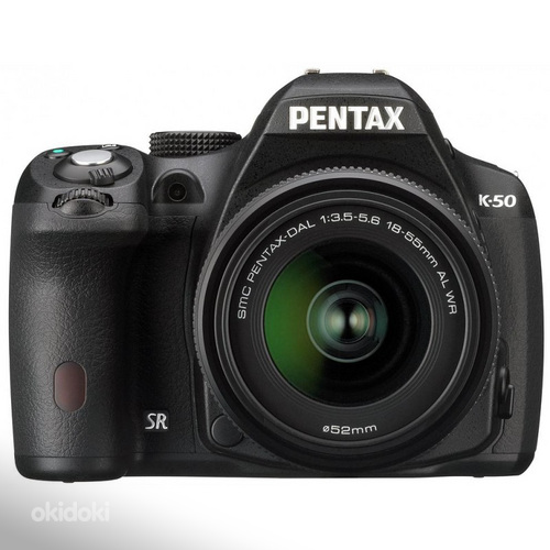 Зеркальная камера Pentax K-50 + 18-55mm + 50-200mm + зарядка (фото #1)