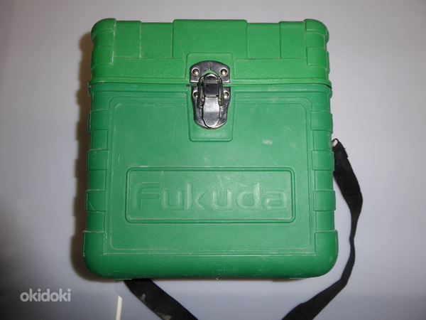 Крестовой лазер Fukuda EK-169GJ + очки + чемодан (фото #2)
