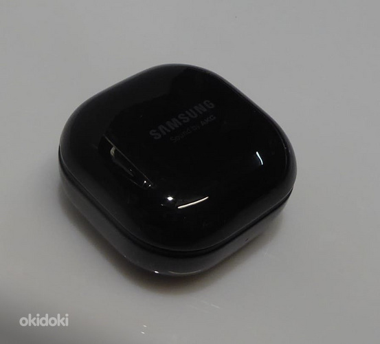 Juhtmevabad kõrvaklapid Samsung Galaxy Buds Live + Karp (foto #2)