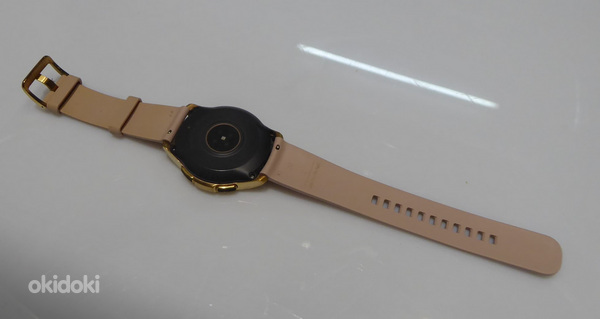 Смарт-часы Samsung Galaxy Watch 42 мм + Зарядка + Коробка (фото #6)