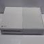Игровая консоль XBOX ONE Белая (фото #3)