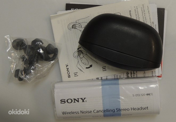 Bluetooth наушники Sony WF-SP800N + коробка (фото #3)
