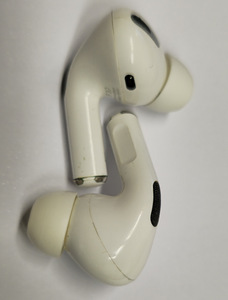 Juhtmeta kõrvaklapid Apple Airpods Pro Gen1 (5 foto / 7)