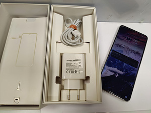 Telefon Huawei P50 Pocket + Laadija + Karp (2 foto / 5)