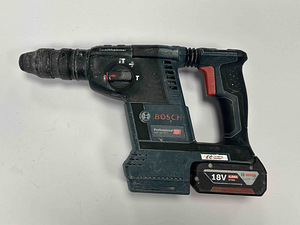 Акуперфоратор Bosch GBH 18V 26F + Аку 4.0Ач (2 фото из 7)