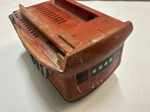 Аккумулятор Hilti 3.3Ah 21.6V (6 фото из 6)