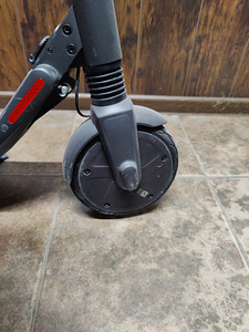 Самокат Ninebot Segway KickScooter ES2 + Зарядка (4 фото из 5)