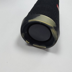Kõlar JBL Flip 4s must (5 foto / 5)