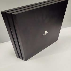 Mängukonsool Sony Playstation 4 Pro + Pult + Juhed (3 foto / 5)