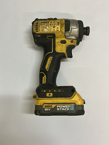 Löökkruvikeeraja DeWalt DCF887 (4 foto / 5)