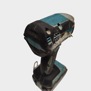 Akutrell Makita DTD153 + AKU 5,0 (3 foto / 4)