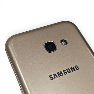Mobiiltelefon Samsung Galaxy A5 2017 + kaane (4 foto / 5)